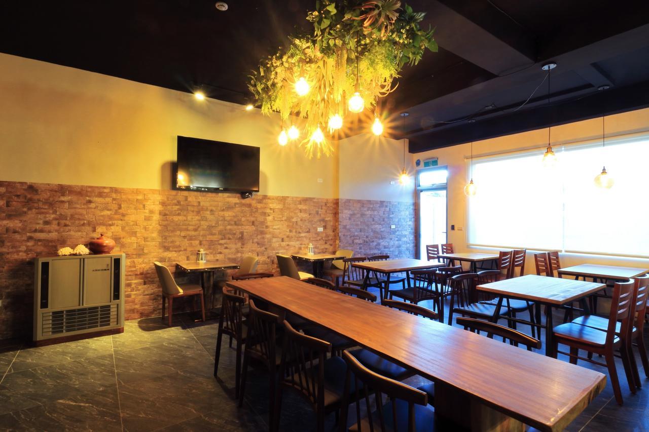 Two Home Inn Hualien City Ngoại thất bức ảnh